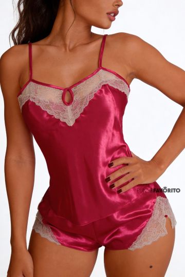 Conjunto de satin con encaje