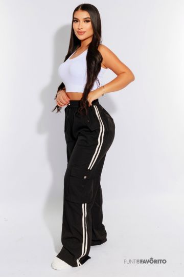 Pantalon para dama estilo cargo con rayas