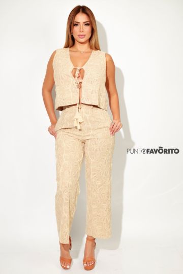 Conjunto bordado para dama