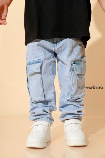 Pantalon de ni&ntilde;o con bolsas