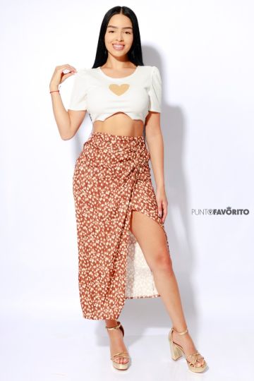 Blusa de dama con corazon en el centro