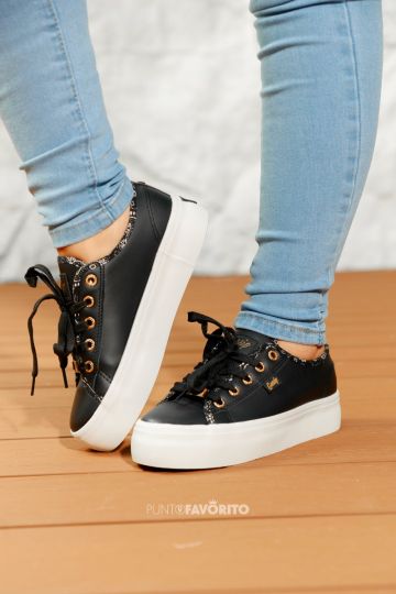 TENI NEGRA PLATAFORMA