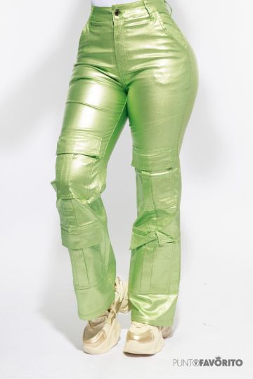 Pantalon para dama de cuerina Metalico
