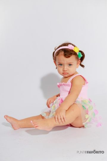 Conjunto de niña con mameluco