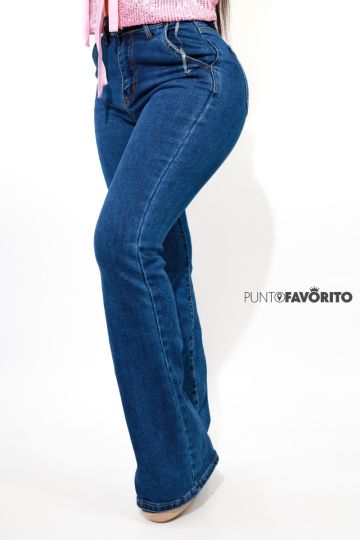 Pantalon campana con bolsas alfrente