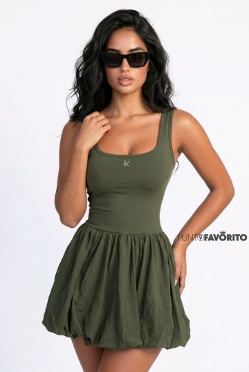 Enterizo estilo vestido deporitvo