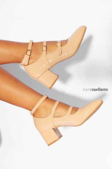 ZAPATO NUDE DE CHAROL 3 TIRAS