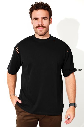 Camisa de hombre rasgada