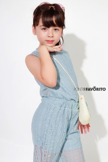 Conjunto de niña de encaje