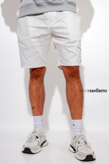 Short para caballero liso