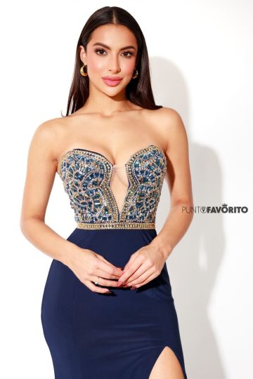 Vestido de gala con la abertura en la pierna