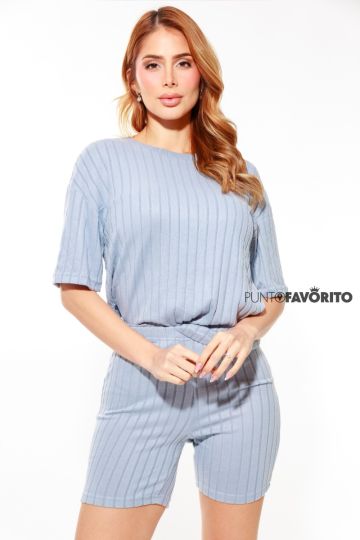 Conjunto de dama con blusa manga corta