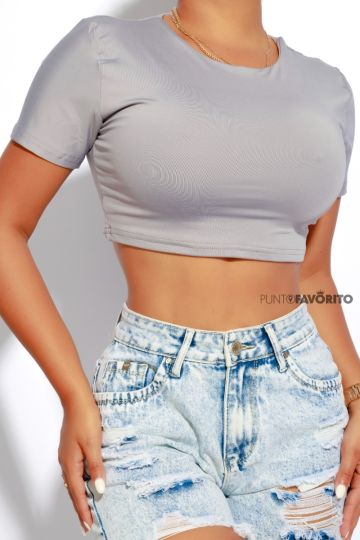 Blusa manga corta estilo crop top