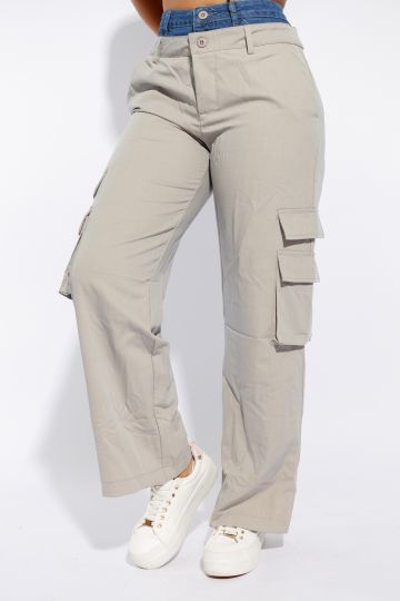 Pantalon para dama campana con bolsas tipo cargo y doble pretina